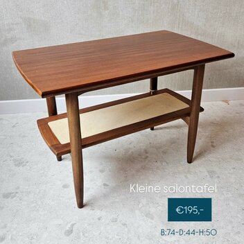 Kleine vintage salontafel