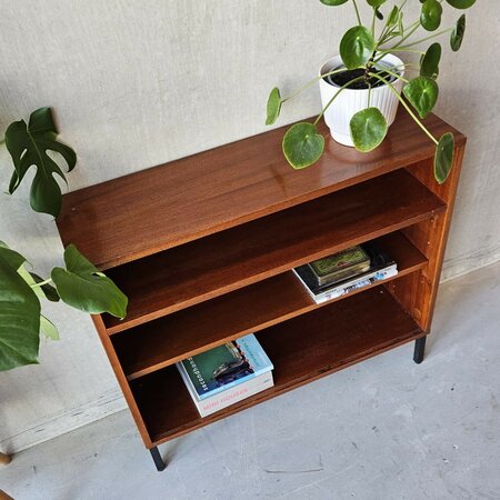 Vintage boekenkastje