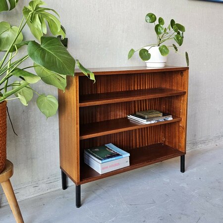 Vintage boekenkastje