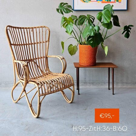 Vintage hoge rotan stoel