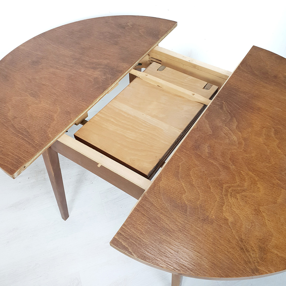 ronde eettafel, 2018-12 - Webshop winkel voor toffe en betaalbare vintage meubels en woonaccessoires