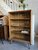 Vintage kast met glazenschuifdeuren