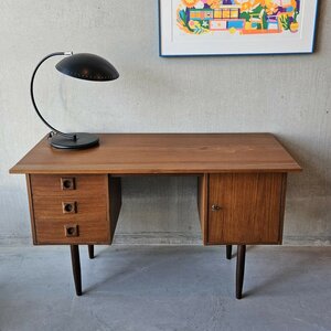 Vintage bureau met kastje en laatjes