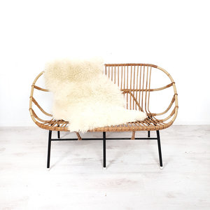 klein Beperkingen strijd Vintage rotan bankje - Webshop en winkel voor toffe en betaalbare vintage  meubels en woonaccessoires