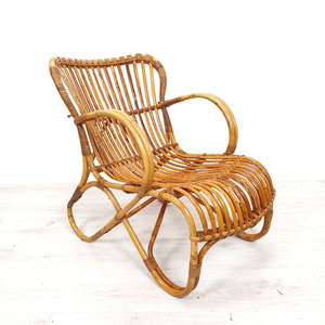 Vintage rotan stoel armleuningen 2019-10 - Webshop winkel voor toffe en betaalbare vintage meubels en woonaccessoires