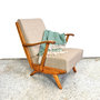 Vintage beige fauteuil, opnieuw gestoffeerd